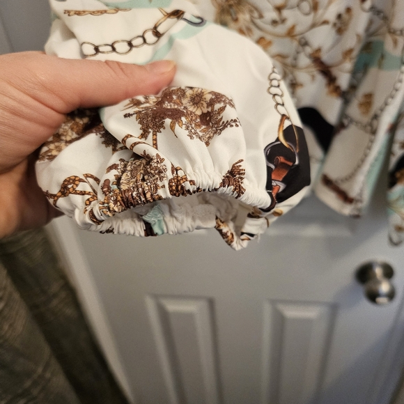 Pattern bouse from Shein - Picture 4 of 5